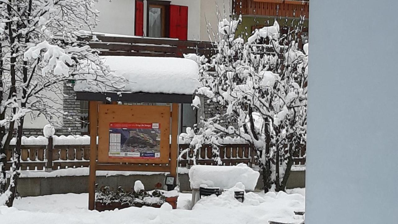 Hotel La Val Isolaccia Buitenkant foto