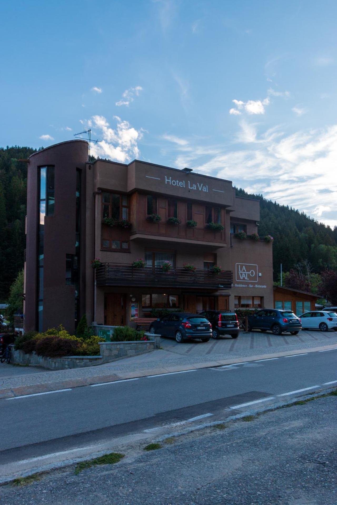 Hotel La Val Isolaccia Buitenkant foto