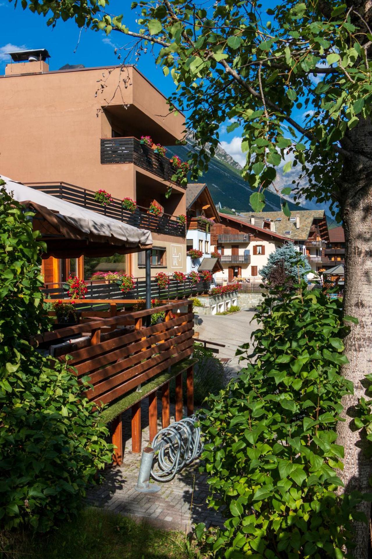 Hotel La Val Isolaccia Buitenkant foto